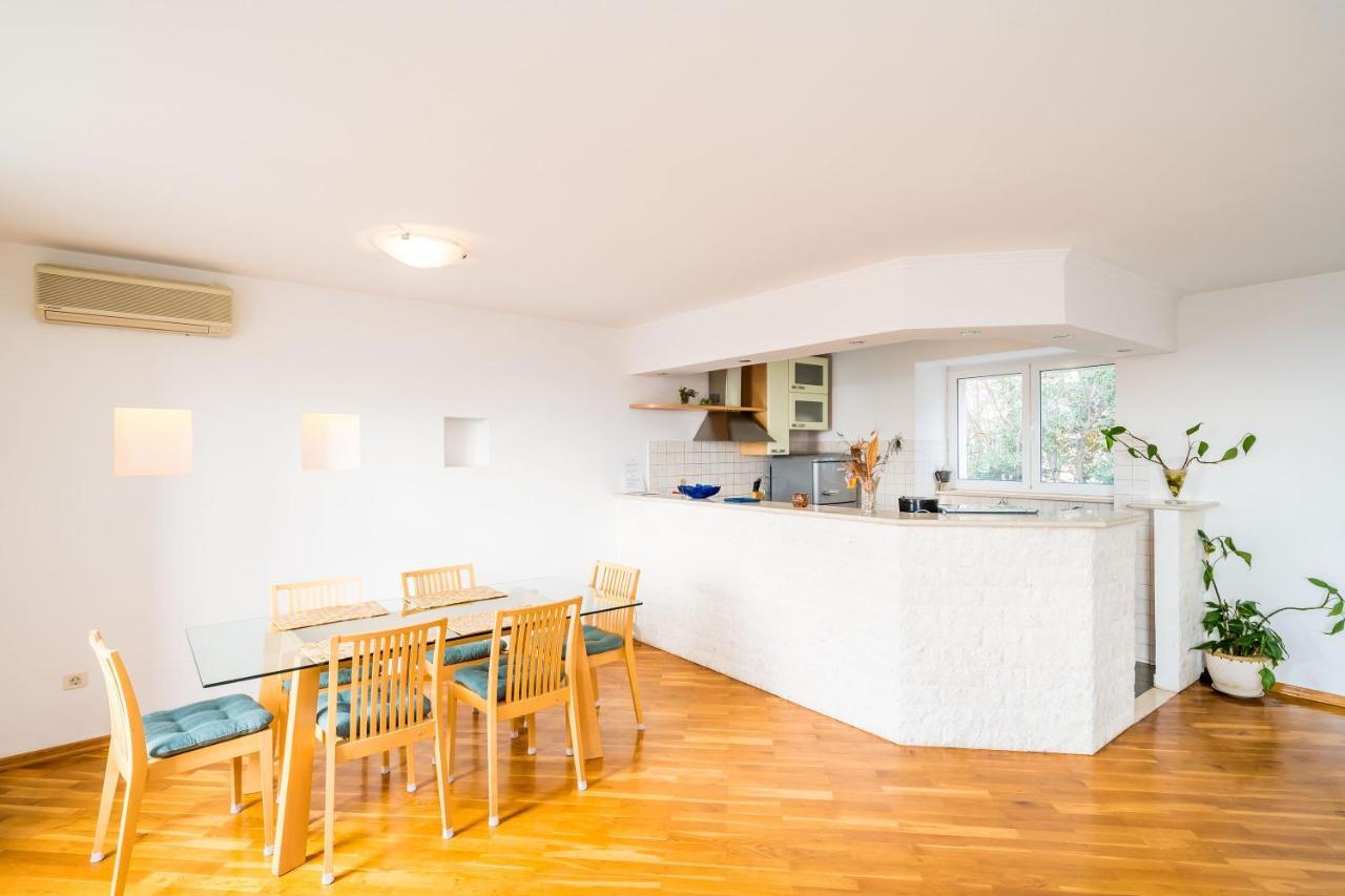 Apartamento Deluxe Duplex House With Terrace Dubrovnik Exterior foto